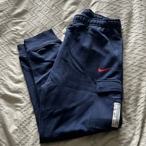 Nike Mens Sportswear Cargo Joggers in XL
